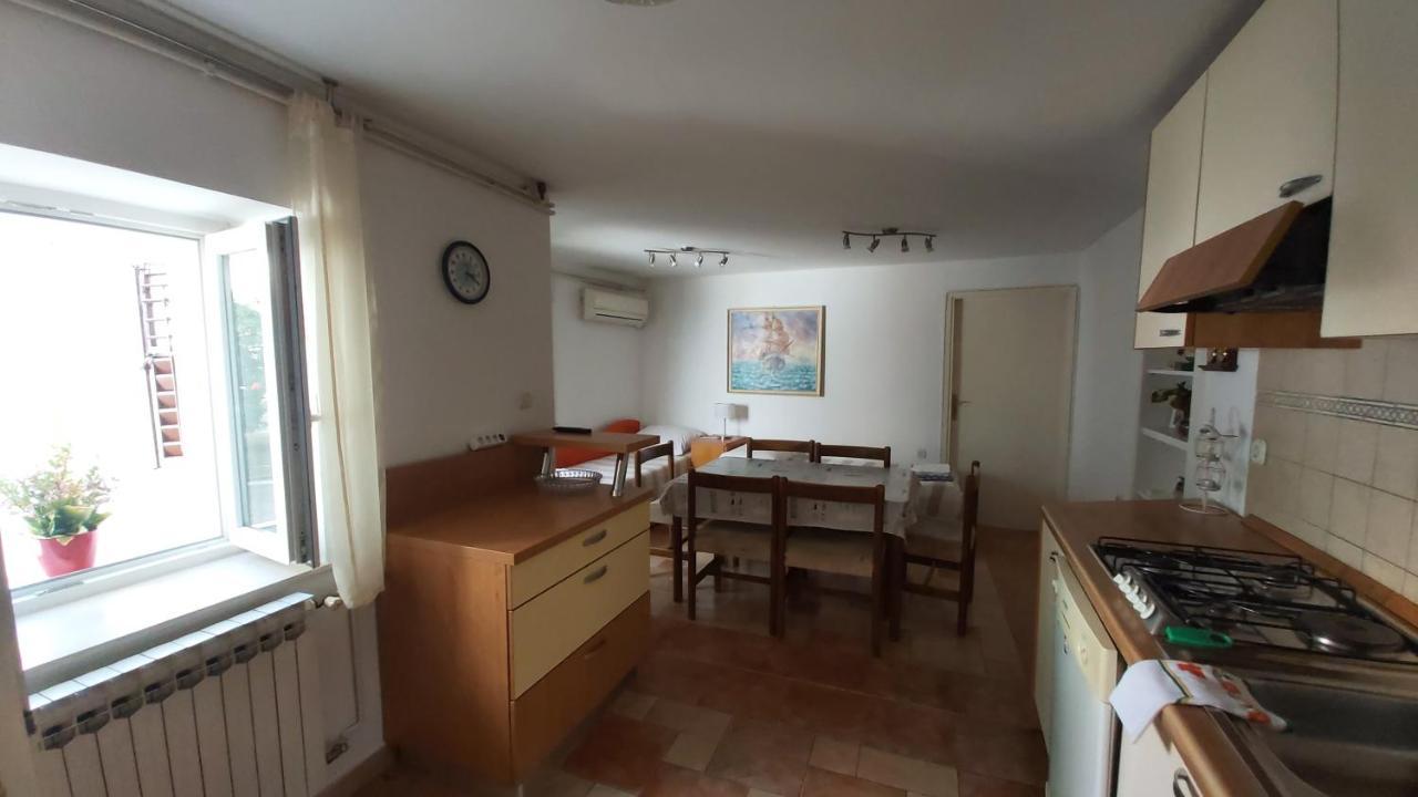 Apartment Uskok Senj  Exterior photo